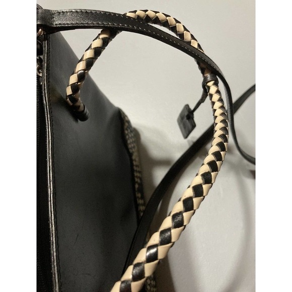 Etienne Aigner Black Leather Shoulder Bag W/ Woven Handles - Picture 6 of 8